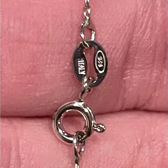 Contessa Di Capri Sterling Silver 925 Eiffel Tower On Delicate Chain Necklace - Picture 5 of 5